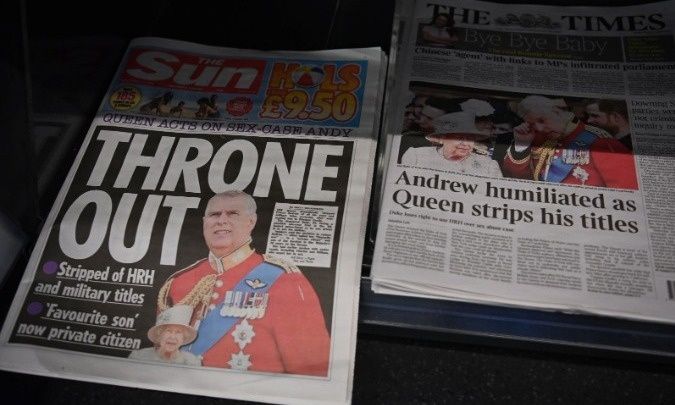 Τέλος στη ζωή της έδωσε η Βιρτζίνια Τζουφρέ που είχε κατηγορήσει τον πρίγκιπα Άντριου για κακοποίηση