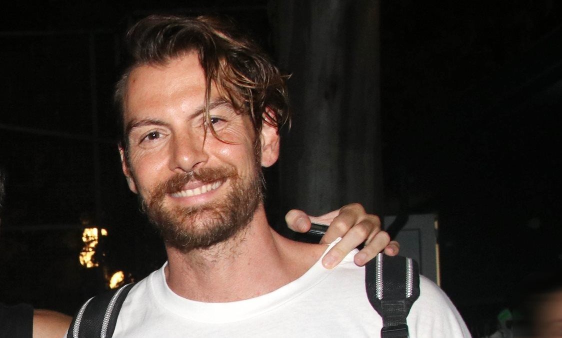 Γιάννης Κουκουράκης: Φωτογραφήθηκε χωρίς μπλούζα και μοίρασε «εγκεφαλικά»