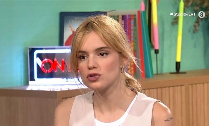 Νατάσα Εξηνταβελώνη: «Μπορεί να βγαίνω ραντεβού ή να βγαίνω κρυφά ραντεβού ή να μην ξέρω αν τα έχω»