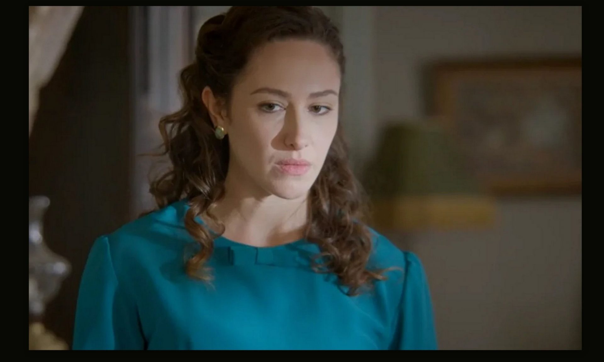 Άγιος Έρωτας: Η Σοφία εξομολογείται στον πατέρα Νικόλαο τον βιασμό και…