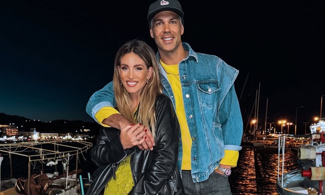 Οικονομάκου – Τσερέλα: Πρωτομαγιά με τσακωμό σε ξενοδοχείο στα νότια προάστια;