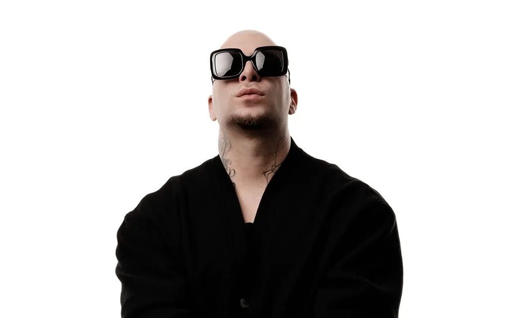 OGE: Αυτό είναι το πραγματικό του όνομα – Η τρυφερή εξομολόγηση για την Klavdia!