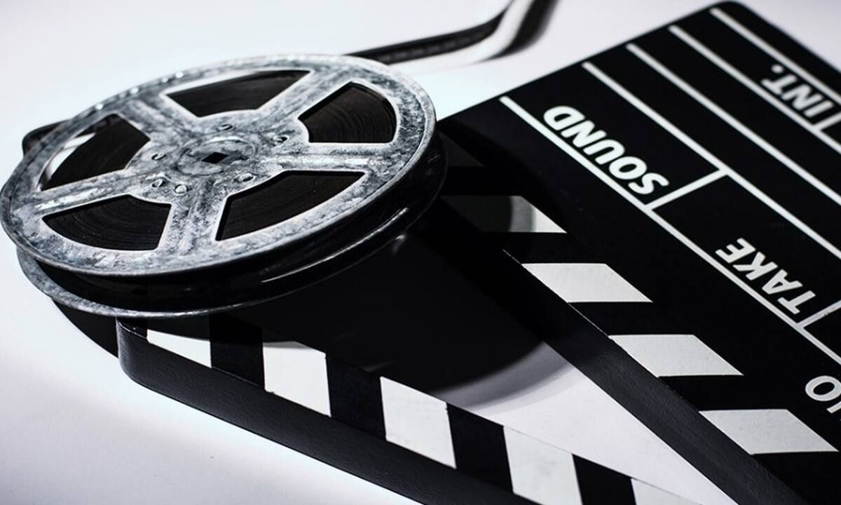 Η ελληνική ταινία-φάντασμα με μπάτζετ 5 εκατ. που χάθηκε για πάντα – Πώς εξαφανίστηκαν τα ίχνη της;