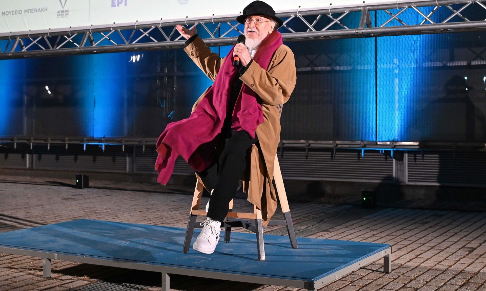 «Χαίρω πολύ, Σαββόπουλος»: Πλήθος κόσμου στην παρουσίαση της νέας κόπιας του ντοκιμαντέρ