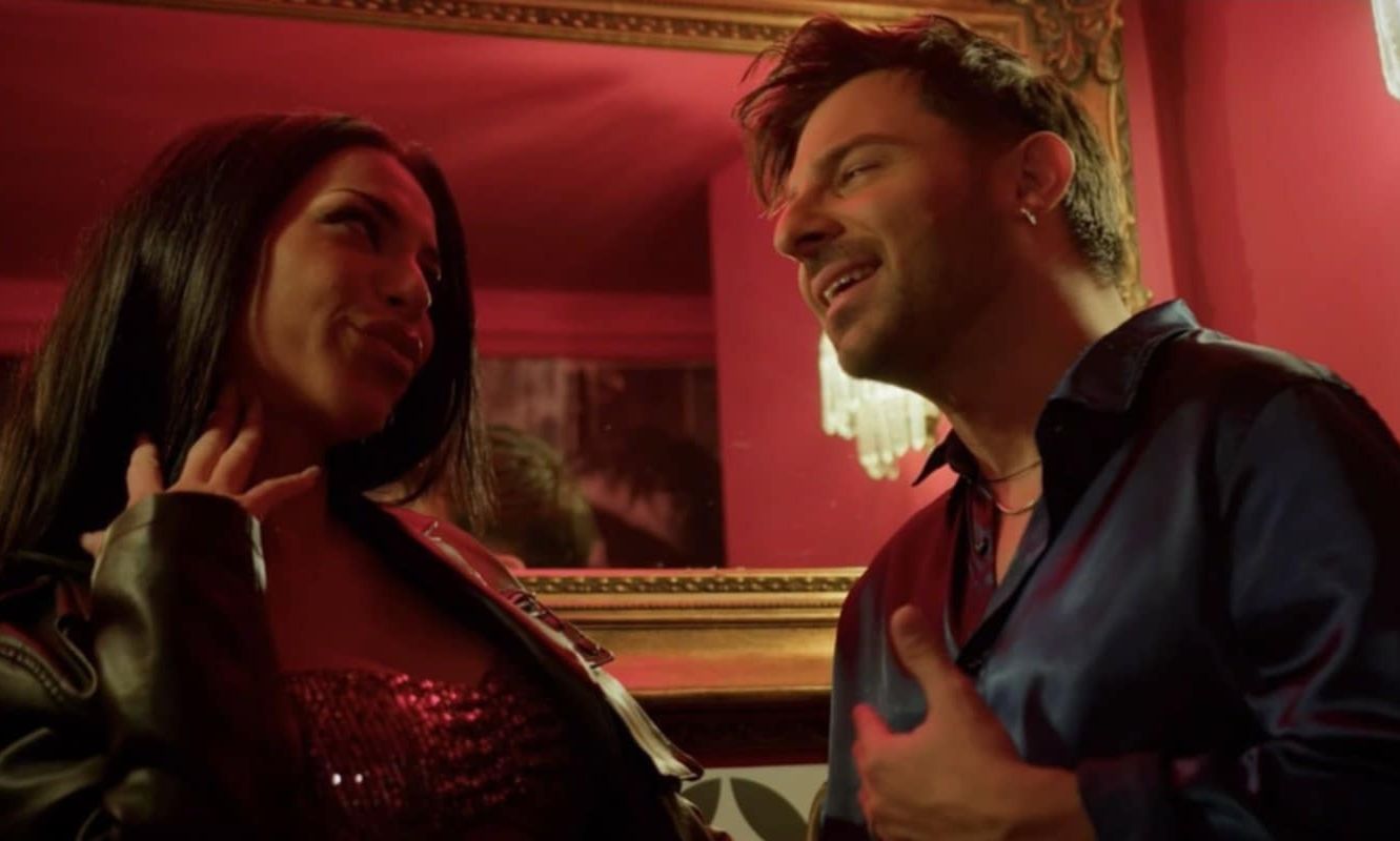 Χρήστος Καρατζάκος: Κυκλοφόρησε επίσημα μεγάλη του επιτυχία από τα... παλιά