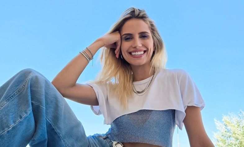 Η Μελίνα Κόντη με καρέ και ξανθό μαλλί - Το νέο της look τα «έσπασε» στο TikTok!