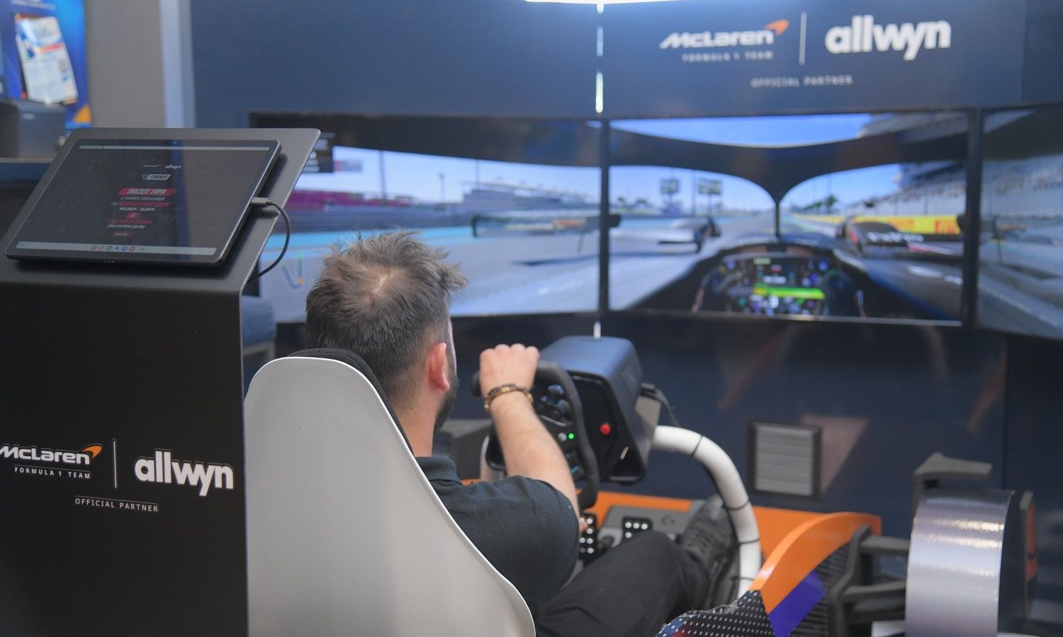 Η αυθεντική εμπειρία της Formula 1 στα καταστήματα ΟΠΑΠ – Γίνε πιλότος σε αγωνιστικό μονοθέσιο