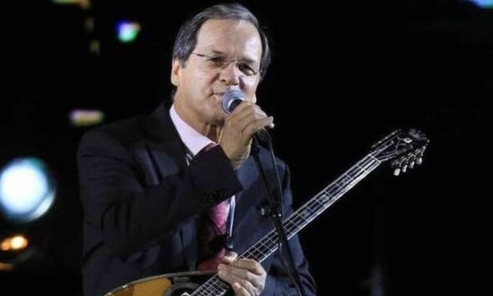 Νικολόπουλος: Προσπαθώ, όταν είμαι με την οικογένειά μου, να απέχω λίγο από το μουσικό κομμάτι