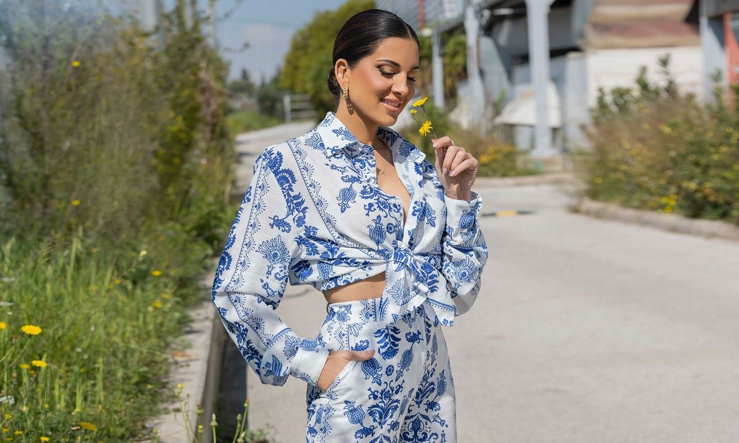 Σταματίνα Τσιμτσιλή: Η φωτό με τις κόρες Νάγια και Μαίρη! Η στιλιστική λεπτομέρεια που ενθουσίασε