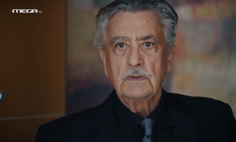 Νίκος Γαλανός: Προκαλεί ανατριχίλα το τελευταίο «καρέ» του από τη Γη της Ελιάς: «Σ' αγαπάω κόρη μου»