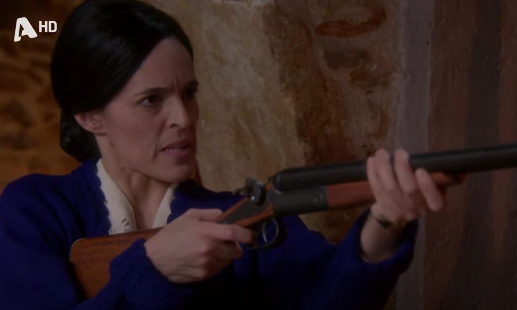 Άγιος Έρωτας: Η Καλλιόπη μαθαίνει την αλήθεια για τον Αργύρη και… αρπάζει την καραμπίνα!