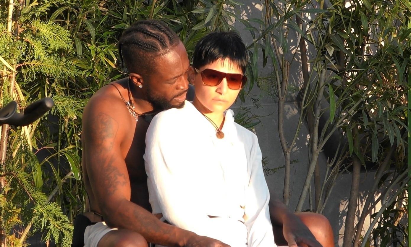 Big Brother: Φένια & Κας ερχονται πιο κοντά απολαμβάνοντας ο ένας τη συντροφιά του άλλου