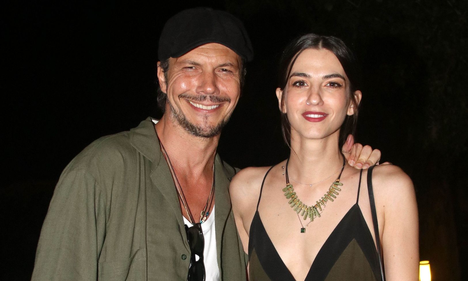 Παντούση – Παπαζήσης: Τρυφερές στιγμές σε σπάνια δημόσια ανάρτηση! Ο χορός & οι αγκαλιές