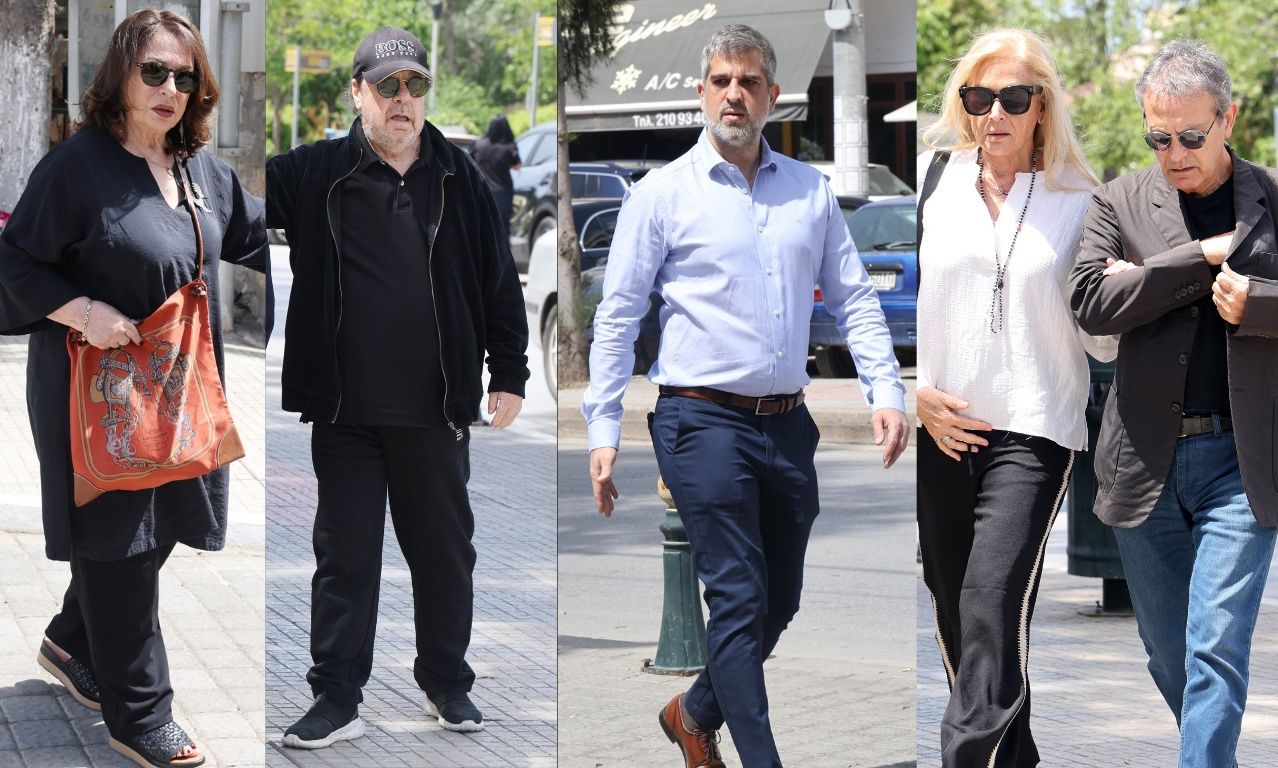 Κηδεία Αχιλλέα Θεοφίλου: Ράκος η Χαρούλα Αλεξίου - Πλήθος επωνύμων στο τελευταίο αντίο