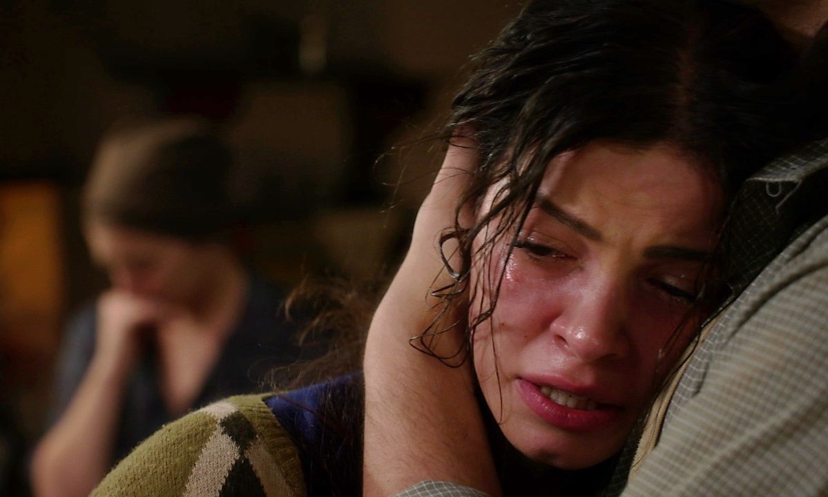 Άγιος Έρωτας - Καθηλώνει η Τζένη Καζάκου: Η Δώρα θα βρεθεί μπροστά σε μια αποκάλυψη