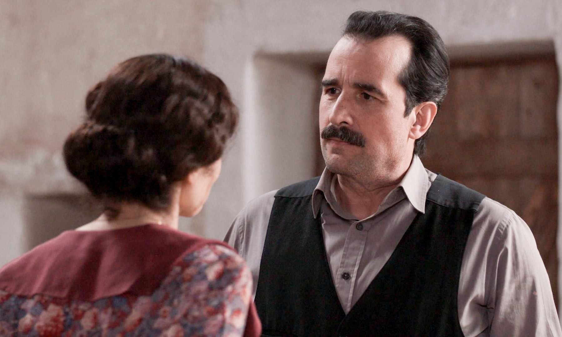 Grand Hotel: Χαραλάμπης και Θεώνη είναι επιτέλους ελεύθεροι να παντρευτούν!