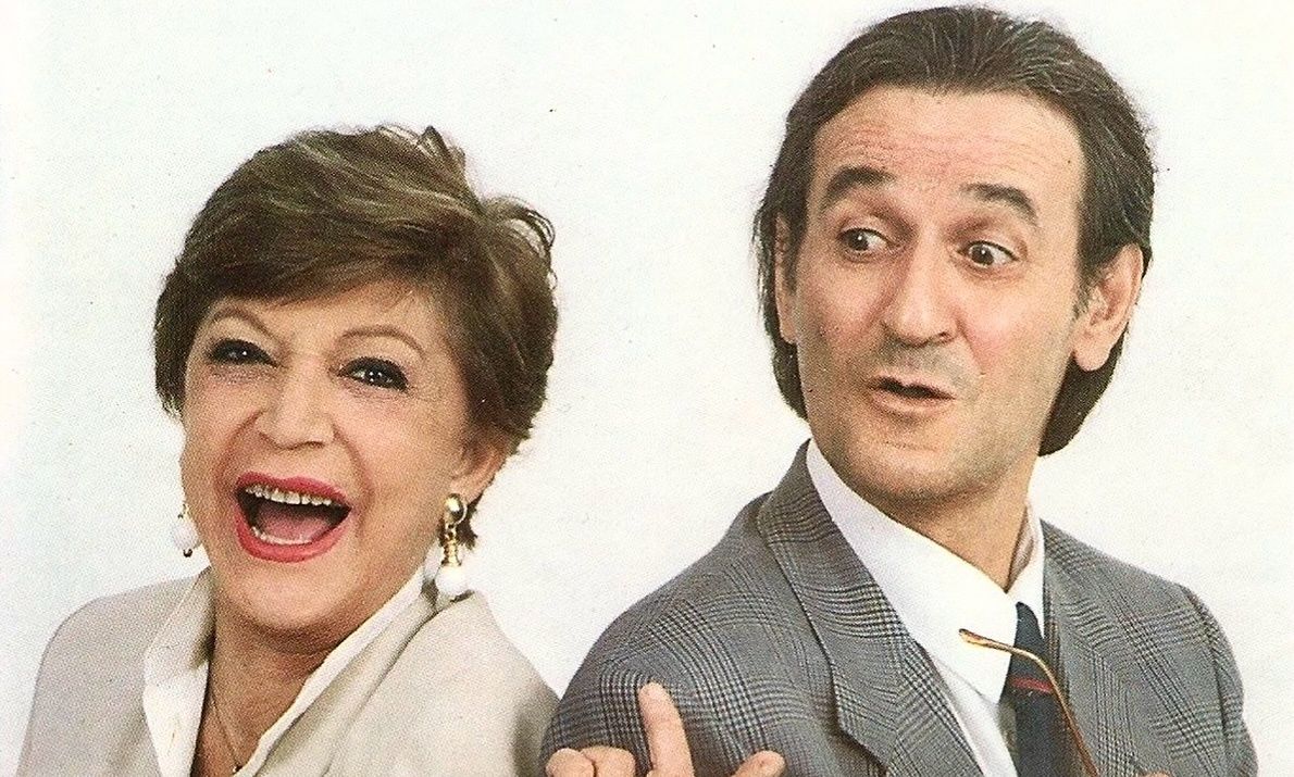 Σωτήρης Μουστάκας: Η σπάνια τηλεοπτική συνάντηση με τη Βλαχοπούλου & τα πειράγματα στον Πρωινό Καφέ