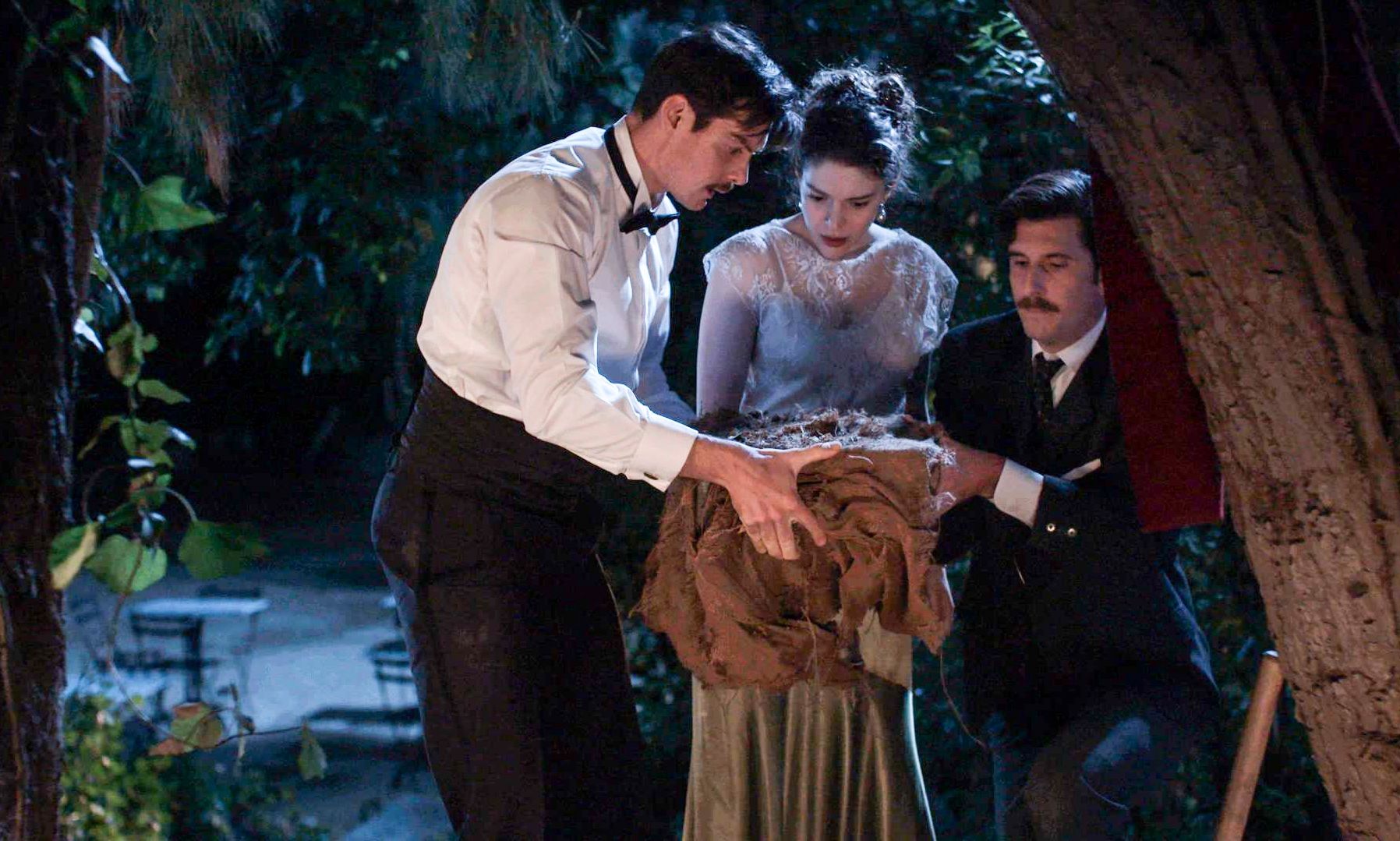 Grand Hotel: Η Αλίκη και ο Πέτρος ανακαλύπτουν τον θησαυρό, όχι όμως και την αλήθεια!