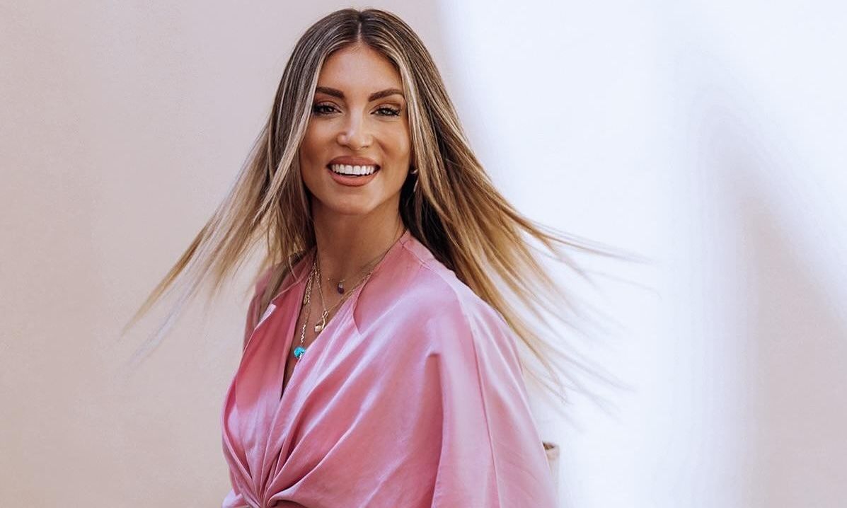 Απίστευτες ατάκες στο Happy Day για την Οικονομάκου - «Από το φίλτρο βγήκε 12χρονο!»