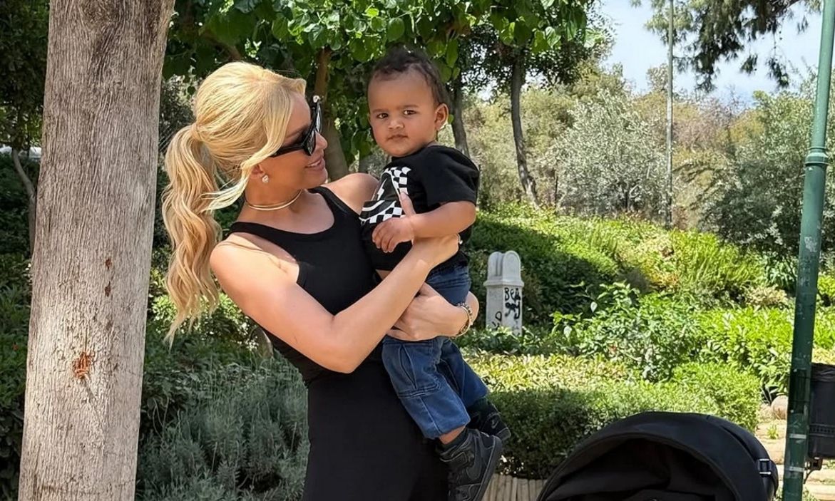 Κατερίνα Καινούργιου: Η εξόρμησή της στο πάρκο με τον γιο της κολλητής της