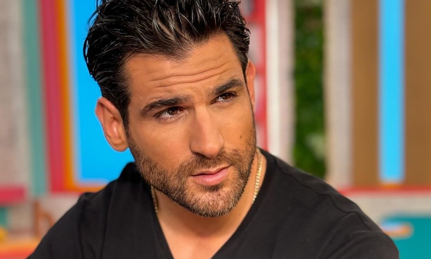 Ετεοκλής Παύλου: Ξεσπούσαν σε γέλια, επειδή χτύπαγε το πρόσθετο μέλος στον έλεγχο του αεροδρομίου