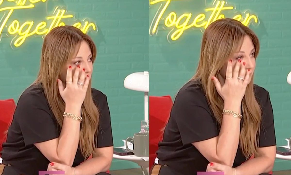 Νάνσυ Ζαμπέτογλου: Δάκρυσε στον αέρα: «Είστε έτσι 39 χρόνια;»