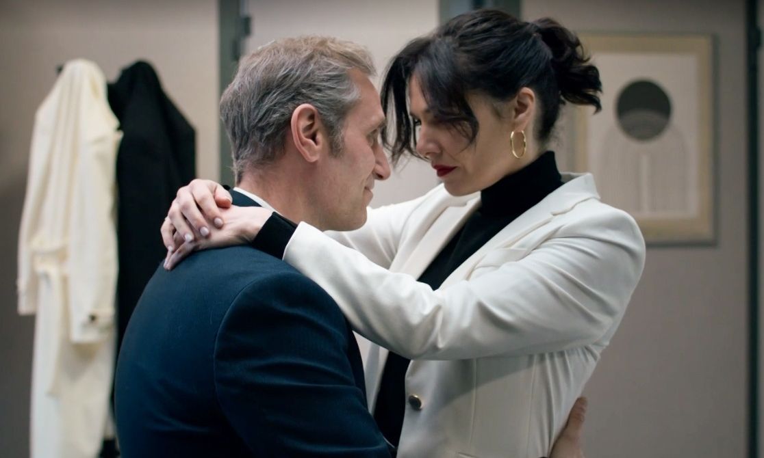 Παιχνίδια εκδίκησης επεισόδια: Ο Χρήστος κάνει πρόταση γάμου στη Μαρίνα – Ο Άγης την πολιορκεί ξανά