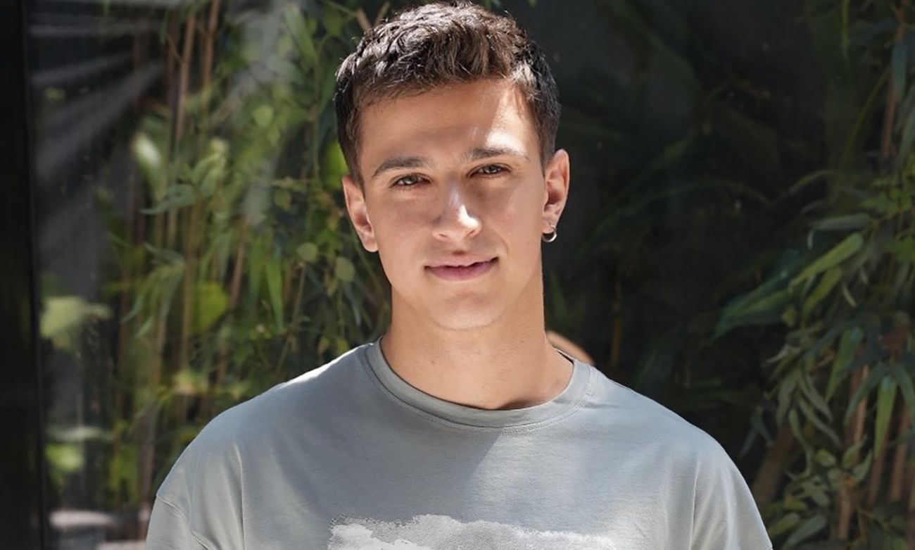 Τιμωρός: Ο Φίλιππος «καρφώνει» την απιστία της Έλλης στον Αλέξη