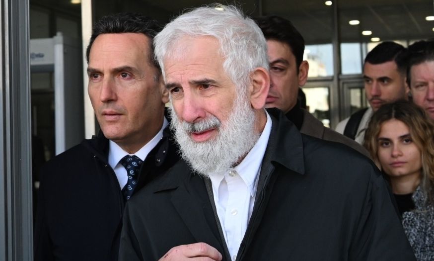 Φιλιππίδης: Προανάκριση για τα αίτια της φωτιάς στο σπίτι του - Οι πρώτες εκτιμήσεις
