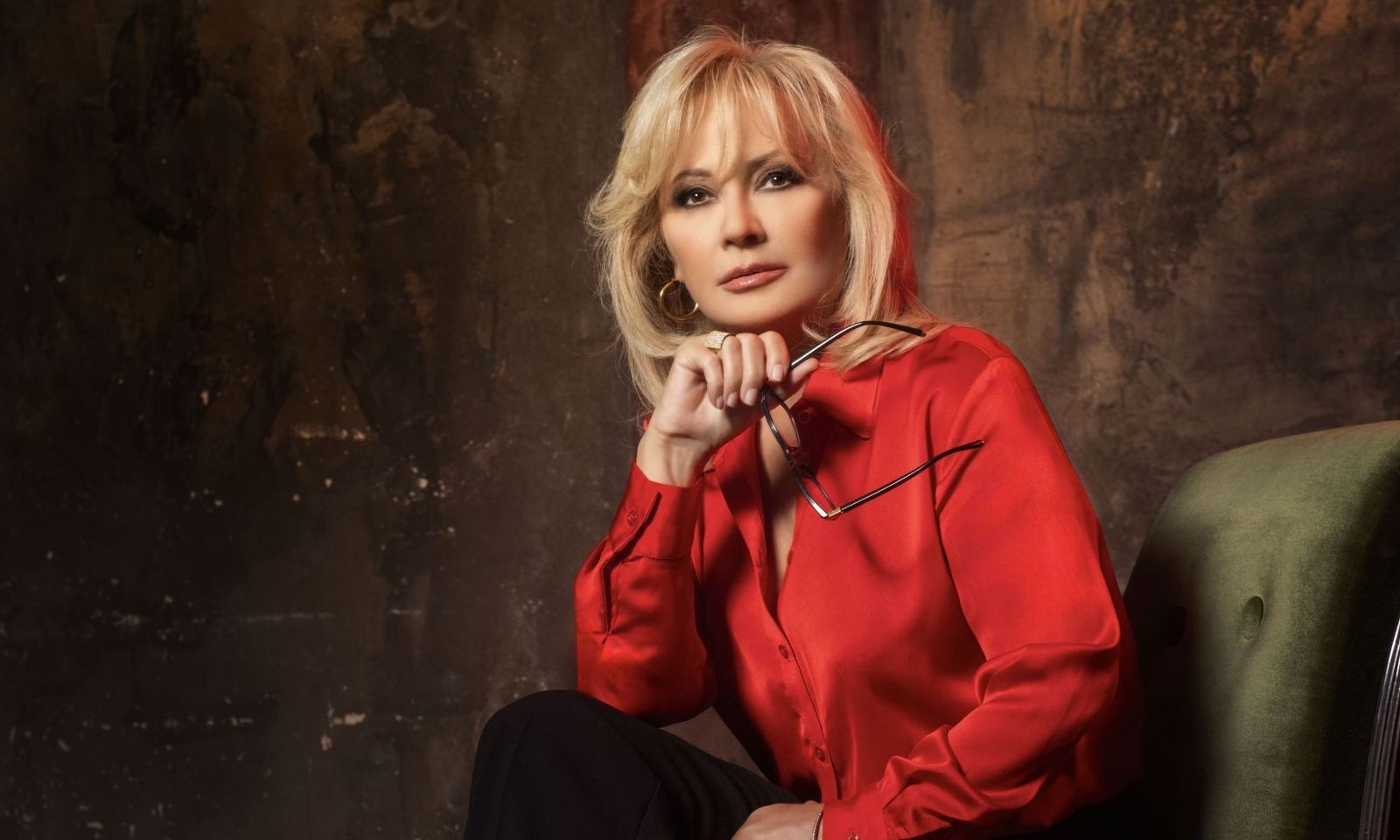 Φως στο Τούνελ: Τα στοιχεία «φωτιά» της Νικολούλη φέρνουν παράταση στην εκπομπή της