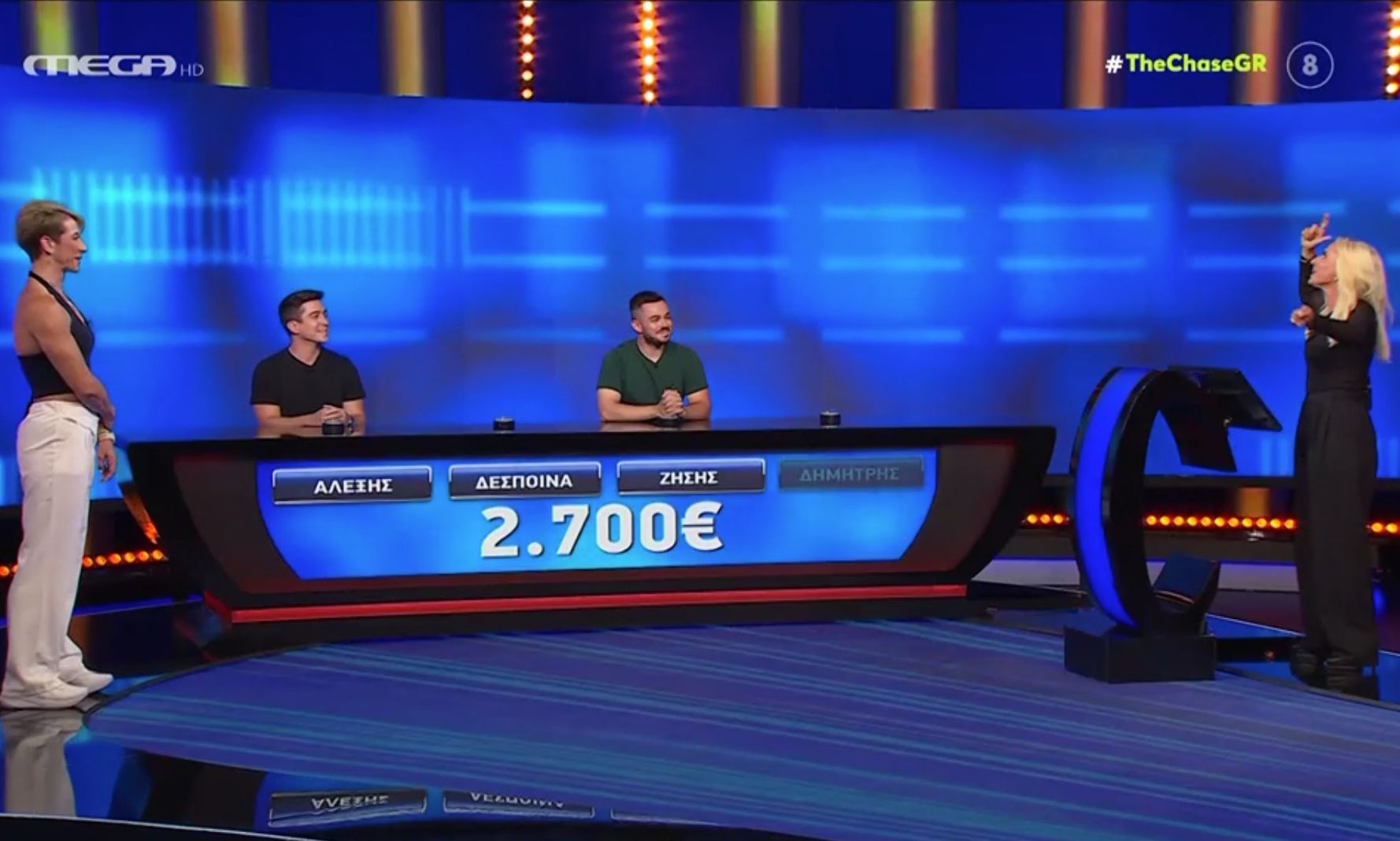 Η Μαρία Μπεκατώρου «τρελάθηκε» με την παίκτρια - Χορεύτρια pole dance, πυγμάχος & μαμά 4 παιδιών!