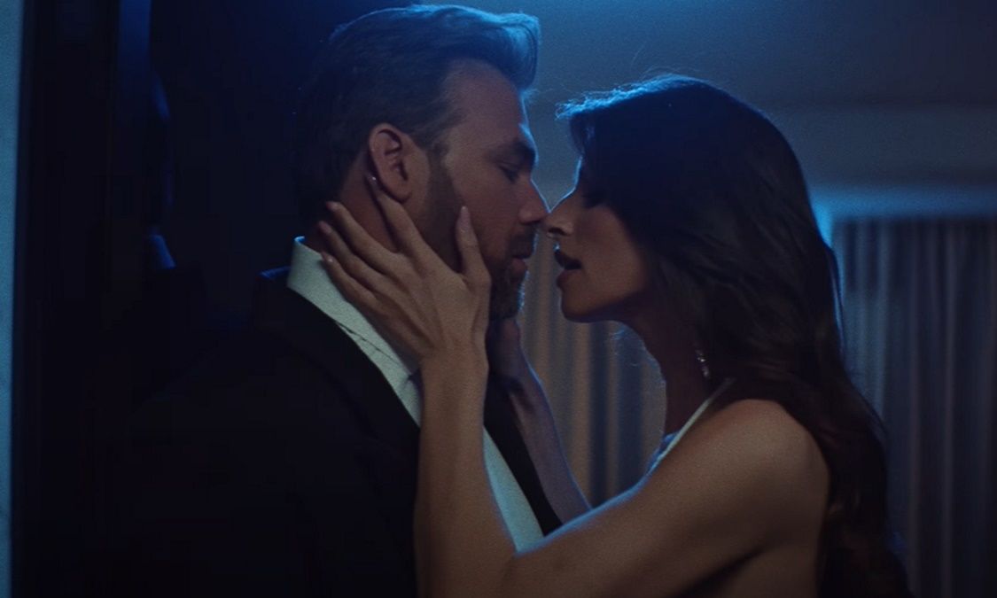 Γιώργος Σαμπάνης: Mε τη σύντροφό του, Ιωάννα Σαρρή, στο νέο του video clip!