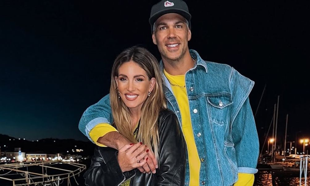 Μπρούνο Τσερέλα: Μιλά πρώτη φορά για τον γάμο με την Οικονομάκου- Το προσκλητήριο & το κοστούμι...