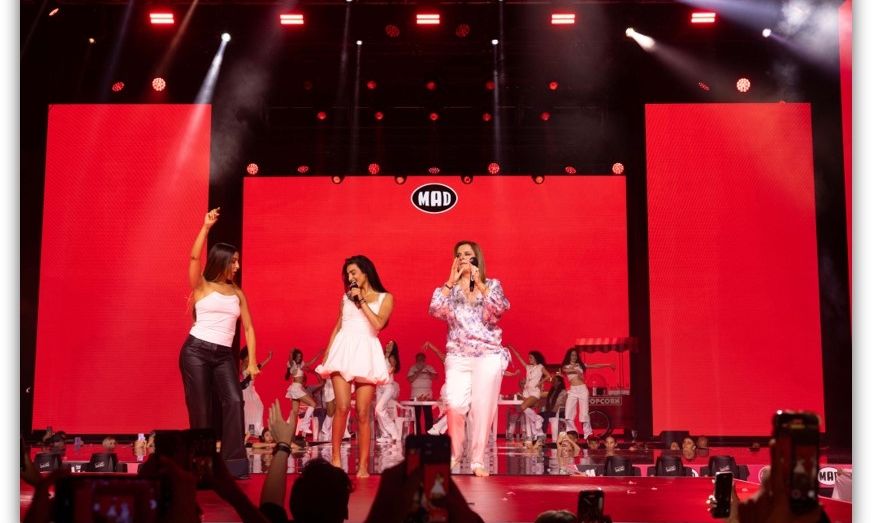 Η Αναστασία εντυπωσίασε ξανά στα MAD VMA 2025 – Το εμβληματικό act με Μαρίνα Σάττι και Γωγώ Τσαμπά