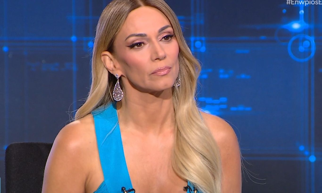 Η Έλλη Κοκκίνου για τον 17χρονο γιο της: «Έχουμε σχέση μαμάς παιδιού, φιλική αλλά & με όρια»