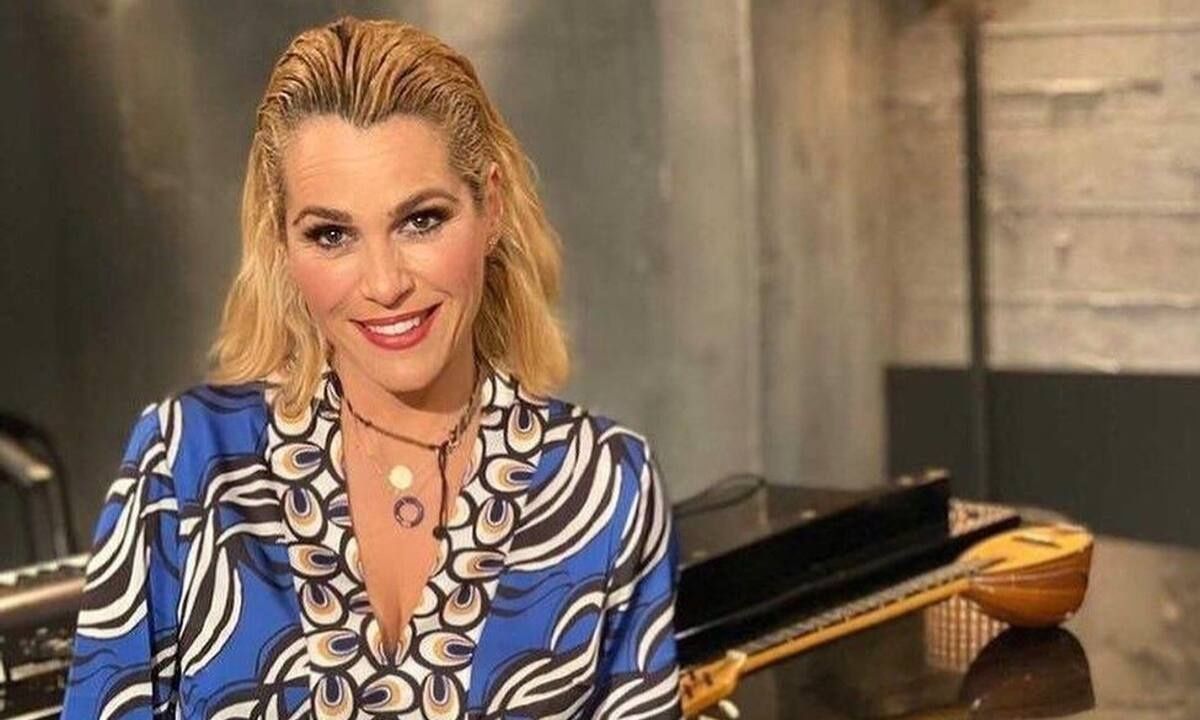 Τζένη Μπότση: «Δεν ξέρω αν καταλάβατε, αλλά ξεκίνησε η παραγωγή μου!» – Έβγαλε βερύκοκα!