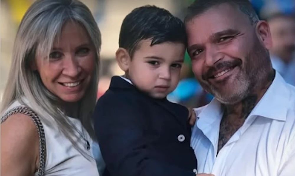 Διονύσης Αλέρτας: Βάφτισε τον γιο του! - Το όνομα που πήρε ο μικρός