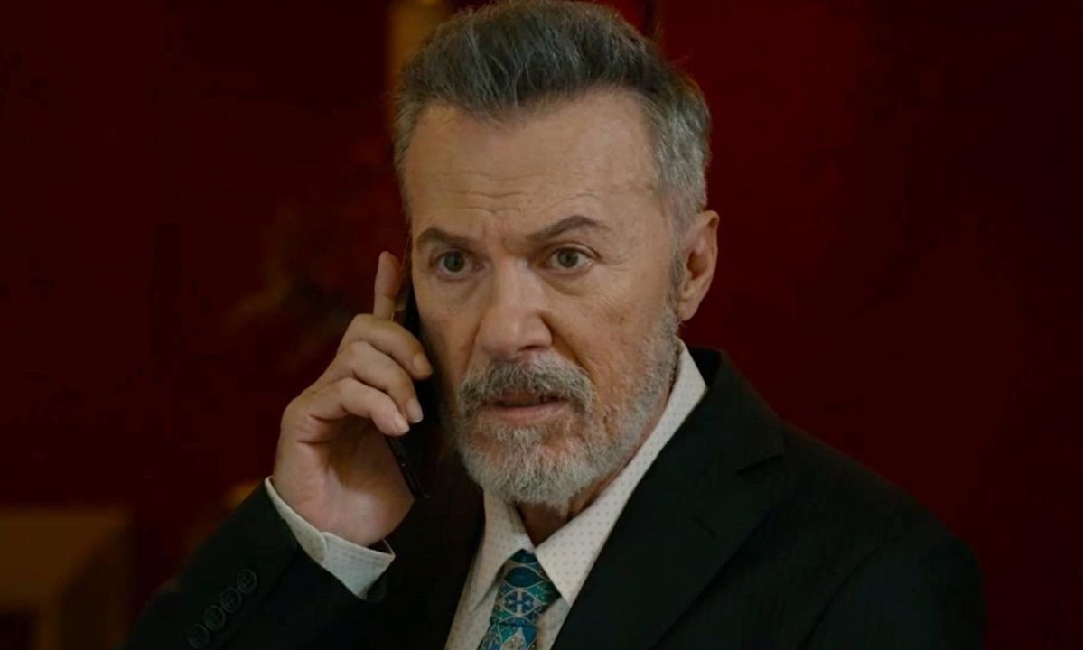 Ο Τιμωρός: Ο Λεωνίδας συλλαμβάνει επ' αυτοφώρω τον Πέτρο και τη Ναταλία και...