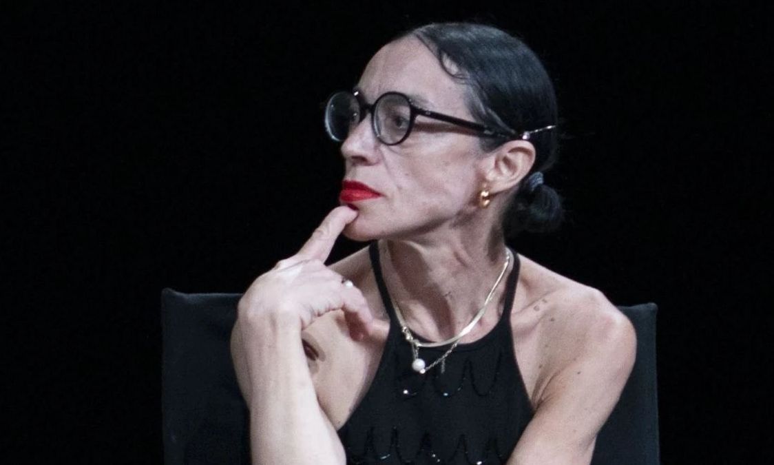 Συνελήφθη η Έλενα Τοπαλίδου: «Να προστατέψουμε τον γιο μου που δίνει Πανελλήνιες»