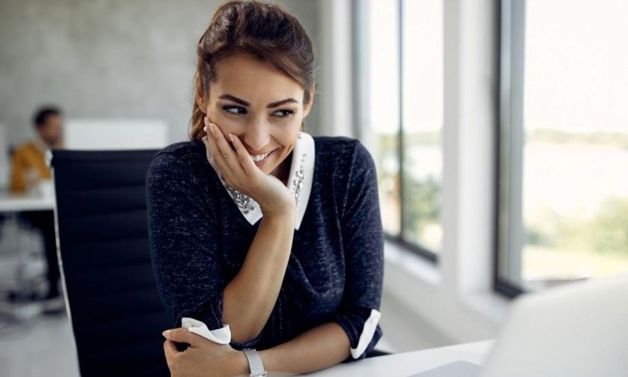 Τα 3+1 πράγματα που μπορεί να δώσουν μαγική διάσταση σε μία συνηθισμένη μέρα στο γραφείο