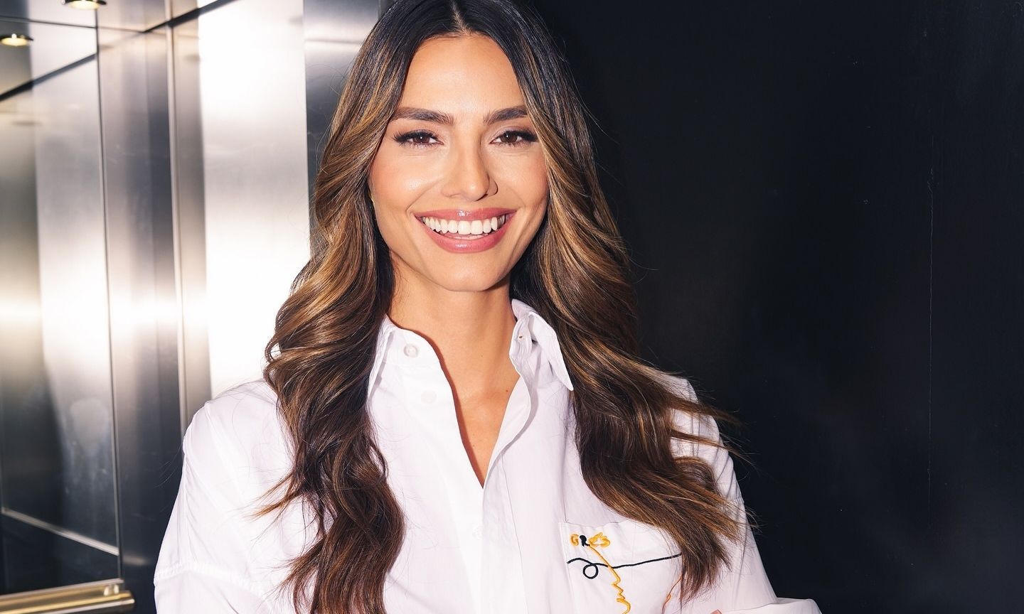 Ηλιάνα Παπαγεωργίου: Αυτός θα σχεδιάσει το νυφικό του γάμου της με τον Καραβασάνη