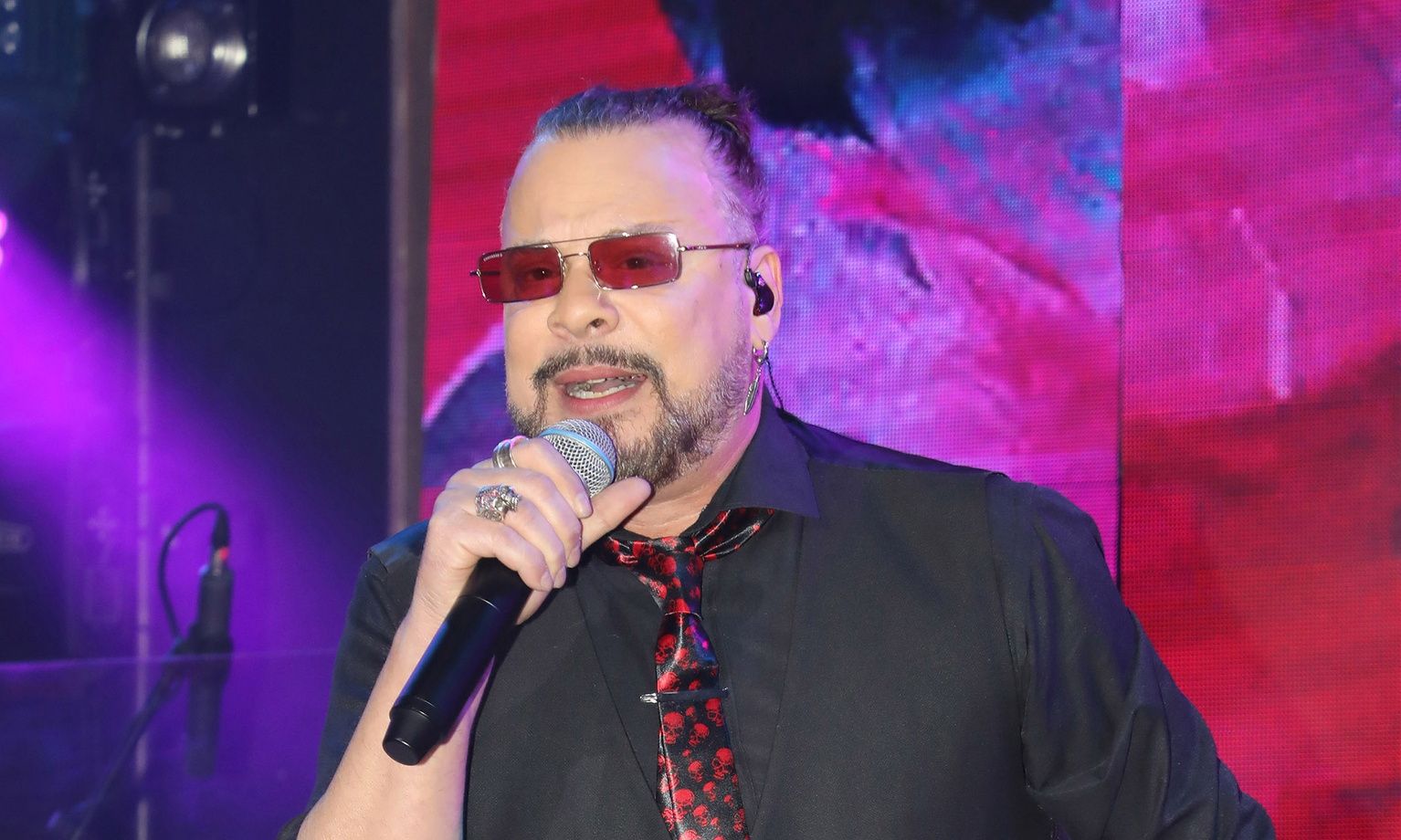 «Το έκαναν σκυλάδικο»: Κόλαφος ο Χρήστος Δάντης για το ‘παλιό μου παλτό’