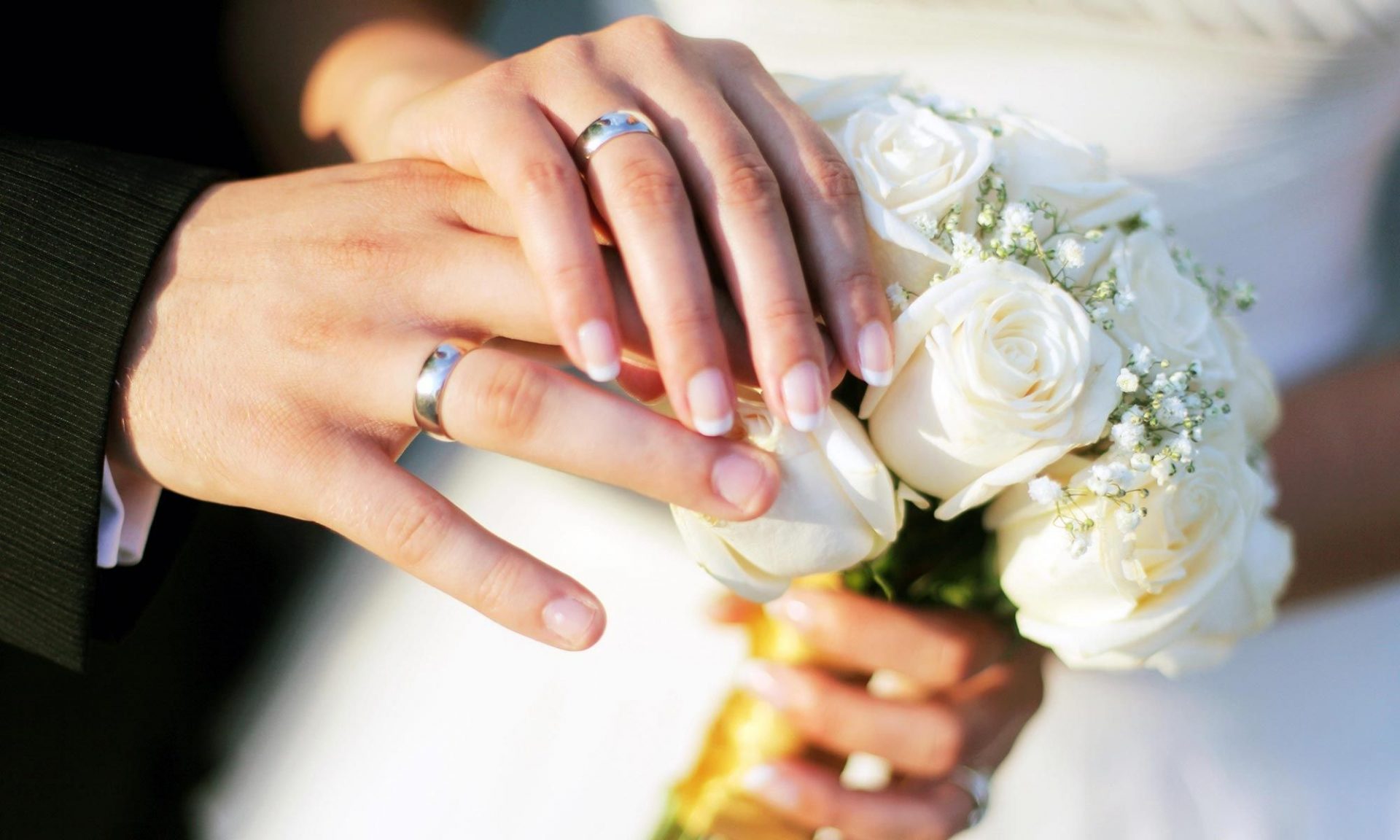 Ευχάριστα νέα! Αυτό το ζευγάρι της ελληνικής showbiz παντρεύεται & βαφτίζει τον γιο του