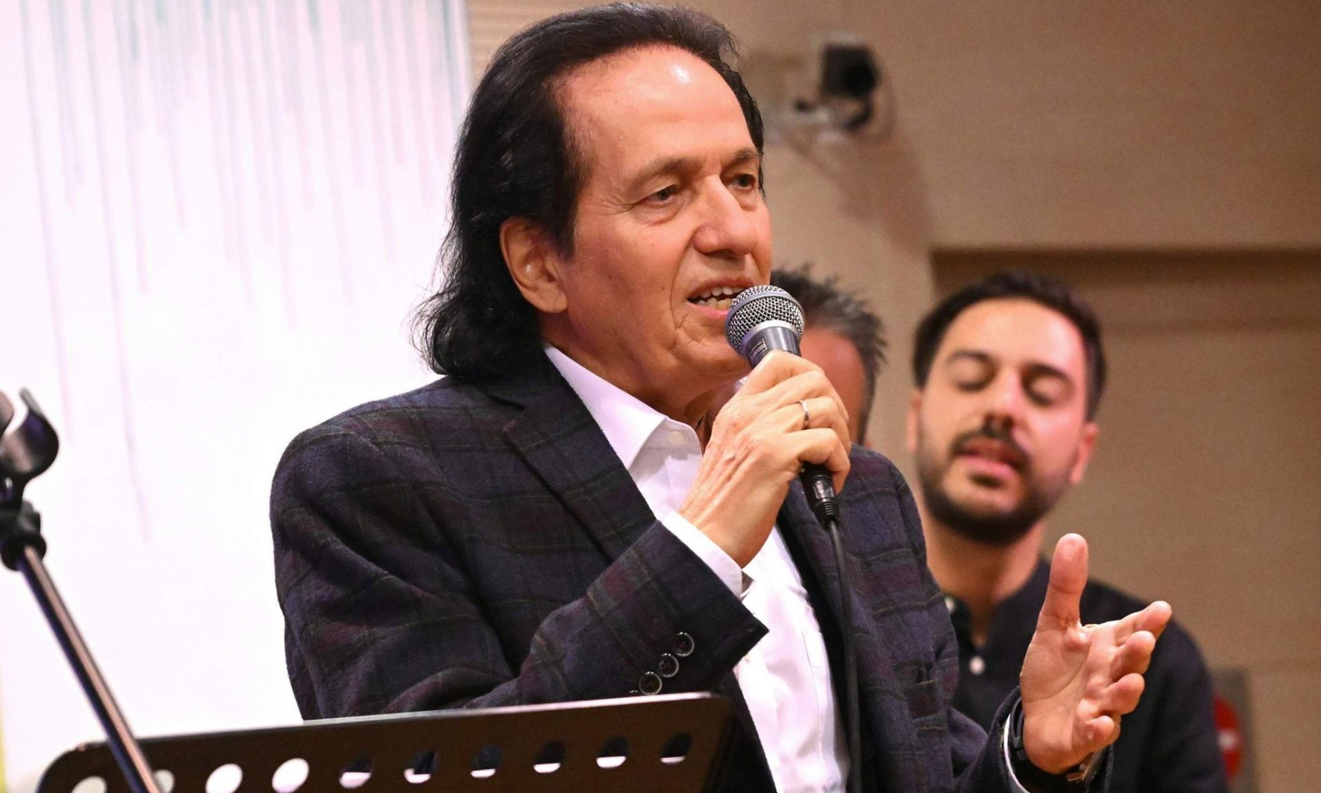 Πασχάλης: «Ήρθε η κακή μοίρα & μου έφερε ατυχία. Δεν θέλω να αναφερθώ σε αυτό, αλλά με πίκρανε πολύ»