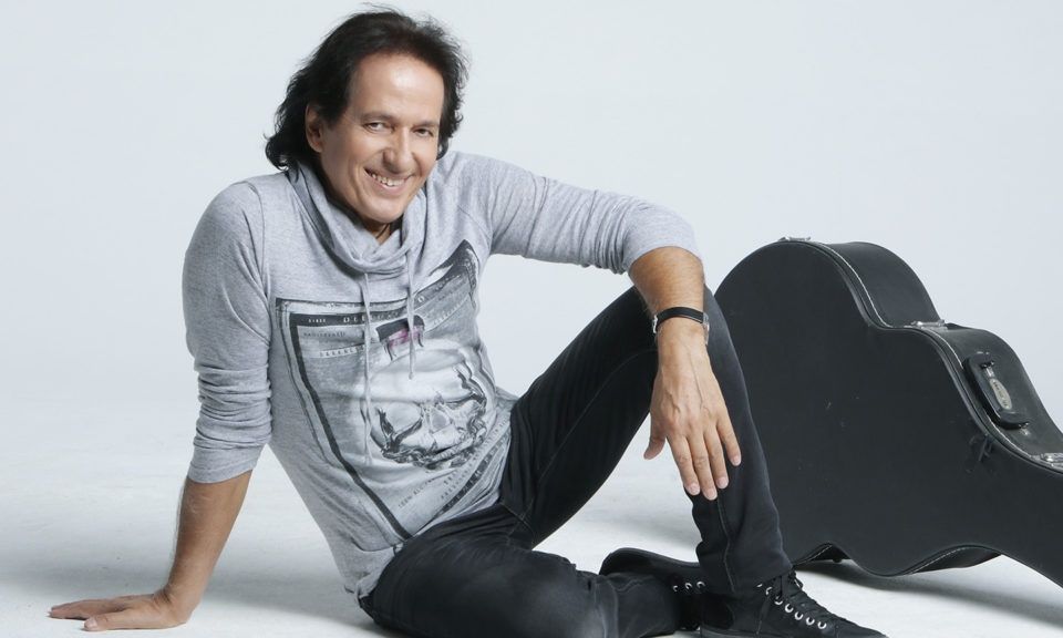 Πασχάλης: Ο «αιώνιος έφηβος» γίνεται 79 – Οι Olympians, η Eurovision & ο μεγάλος του έρωτας!