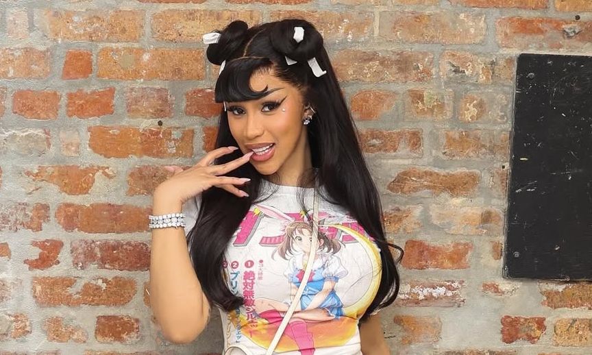 Cardi B: Διακοπές στη Μύκονο με τα παιδιά της - Πόζαρε με φόντο το Αιγαίο!