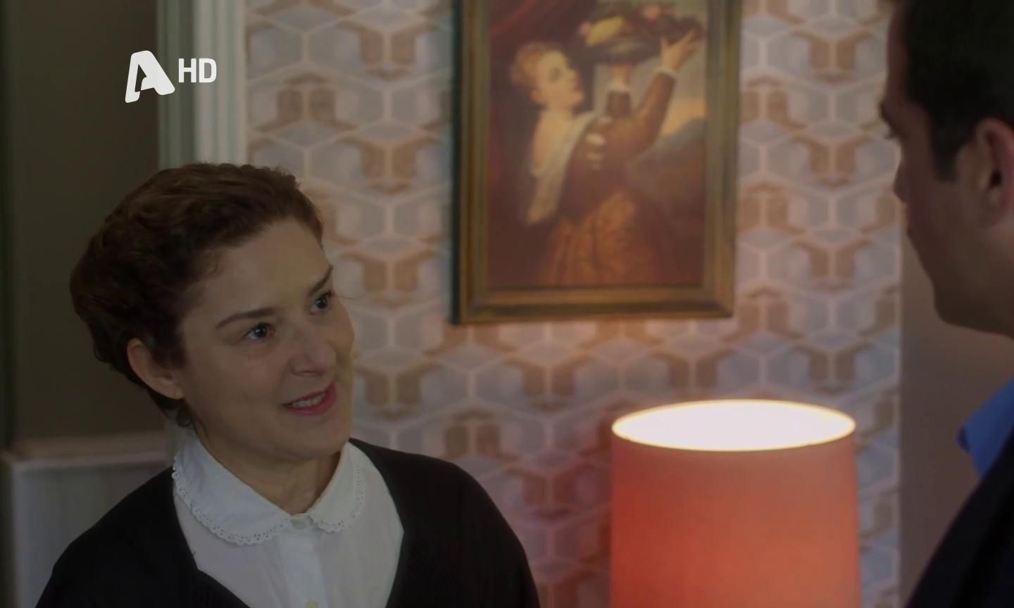 Άγιος έρωτας – Ευγενία Αποστόλου: «Όλοι είναι υπέροχοι. Και πολύ καλοί ηθοποιοί»