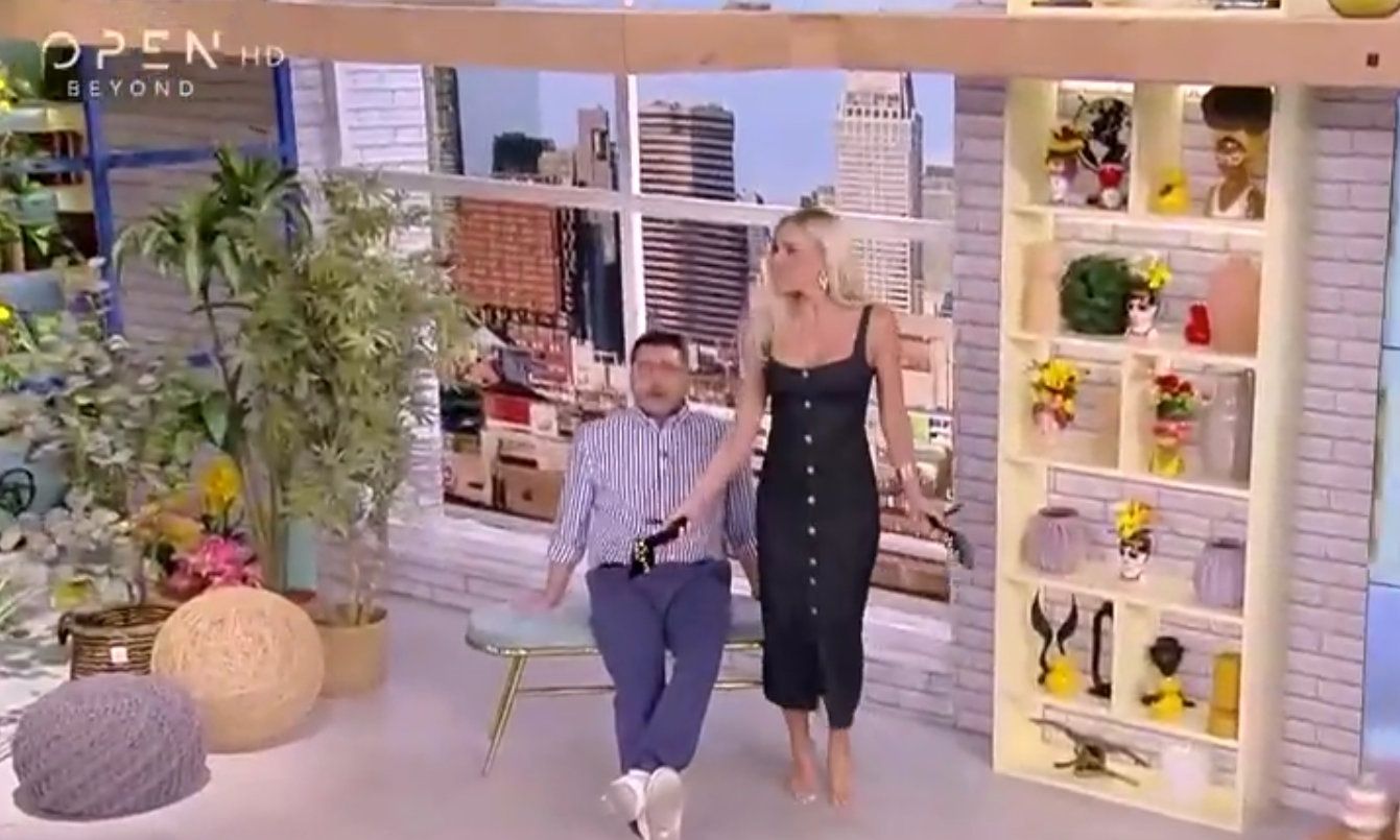 Μαλέσκου: Αναστάτωσε με το καυτό τσιφτετέλι της - Χόρεψε ξυπόλητη & θυμήθηκε τον χορό της στον ΣΚΑΪ