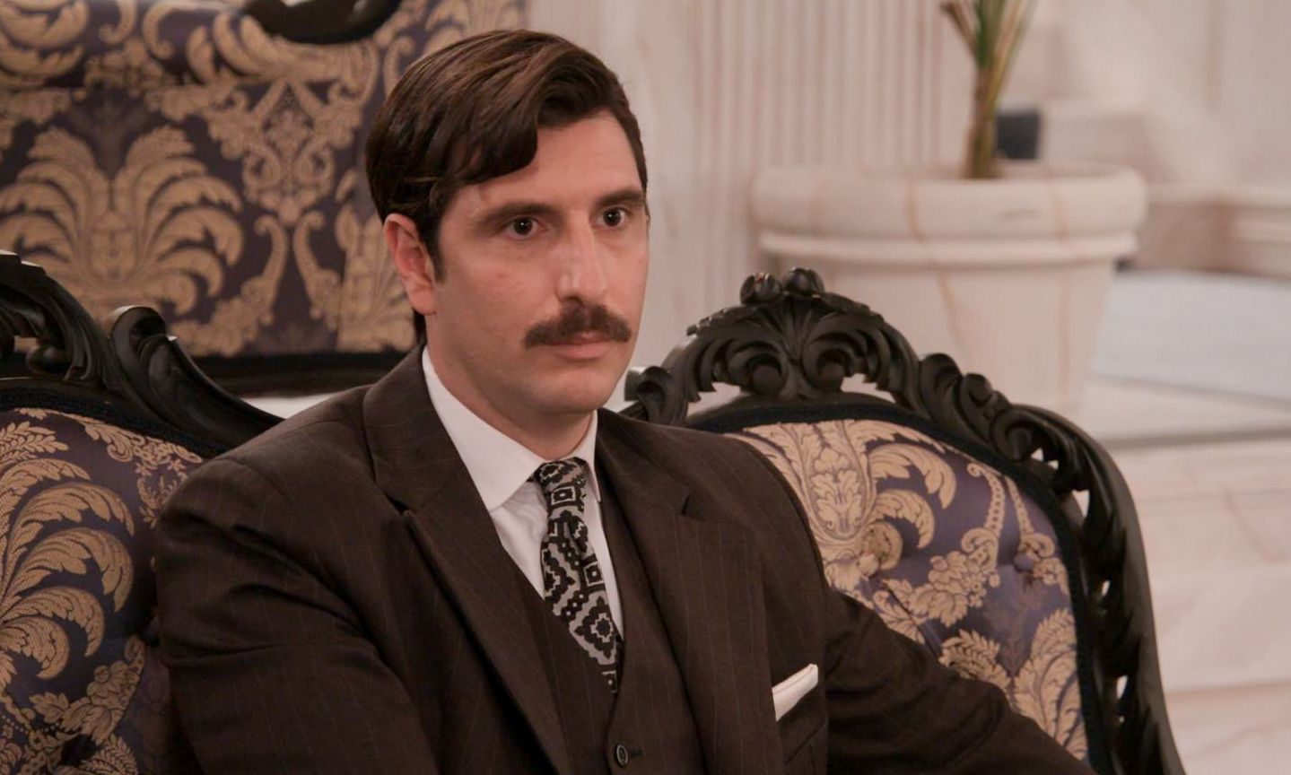 Grand Hotel: Ο Ρήγας τρελαίνεται και καταδιώκει την Αλίκη