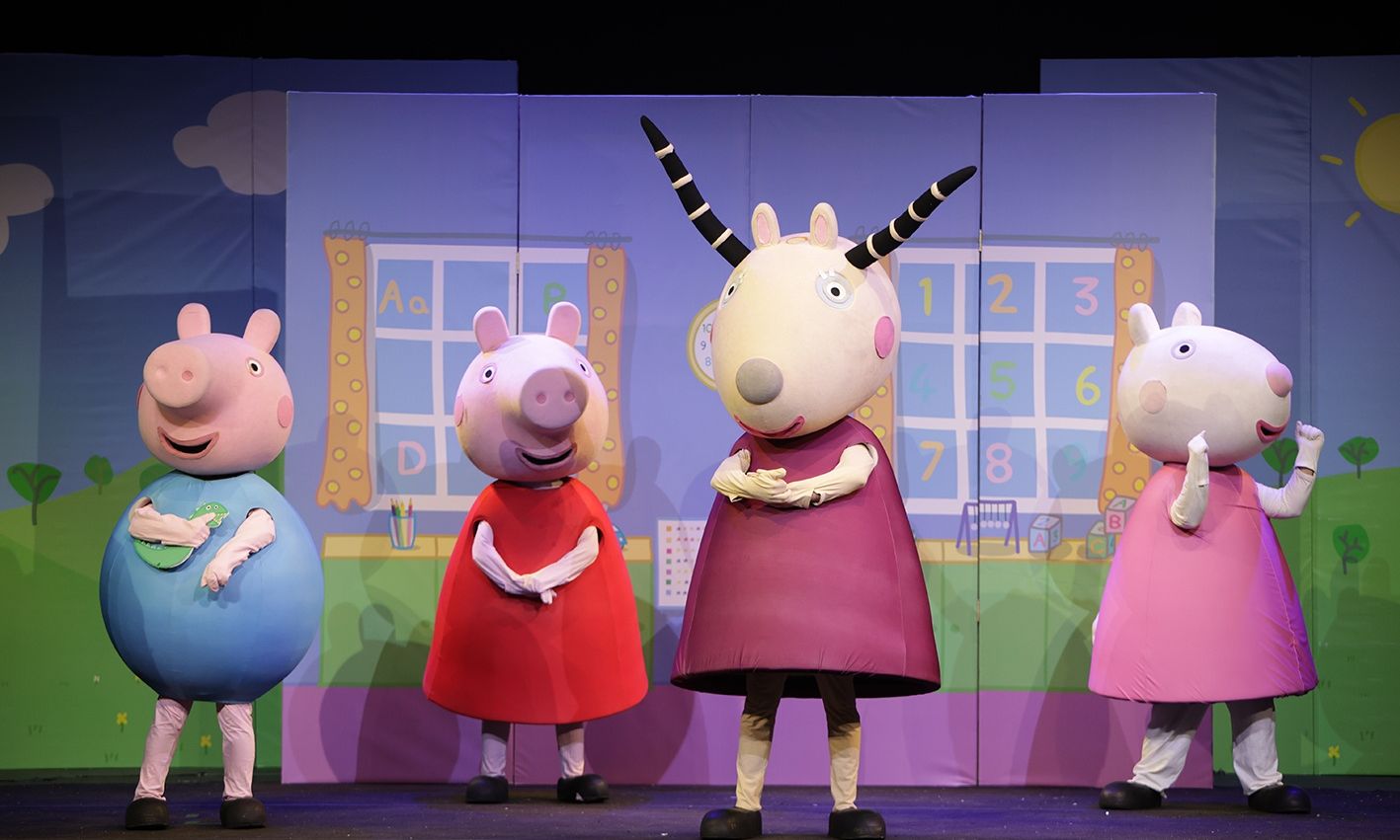 Η θεατρική παράσταση «Oι περιπέτειες της Πέππα» κάνει περιοδεία σε όλη την Ελλάδα!